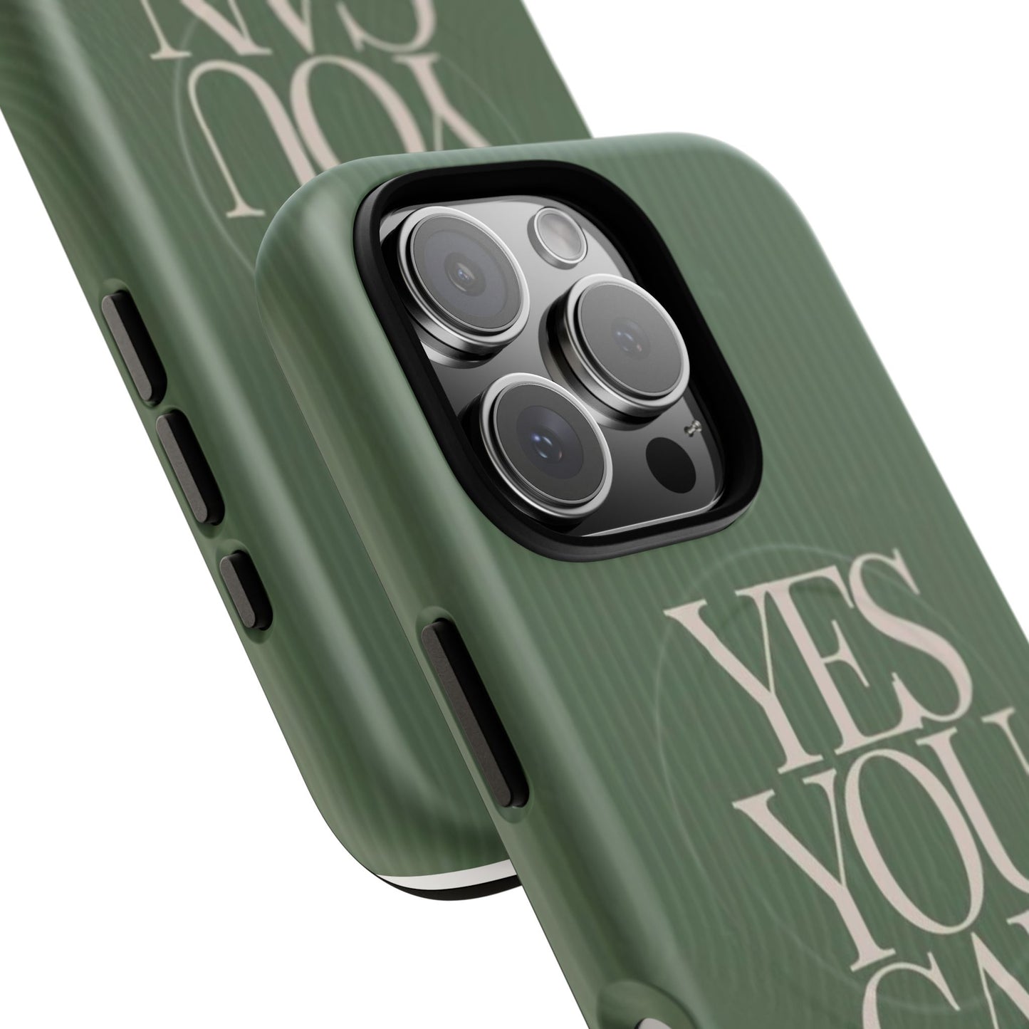 Magnetic Tough Case: Stylish Protection with MagSafe® Ready Power