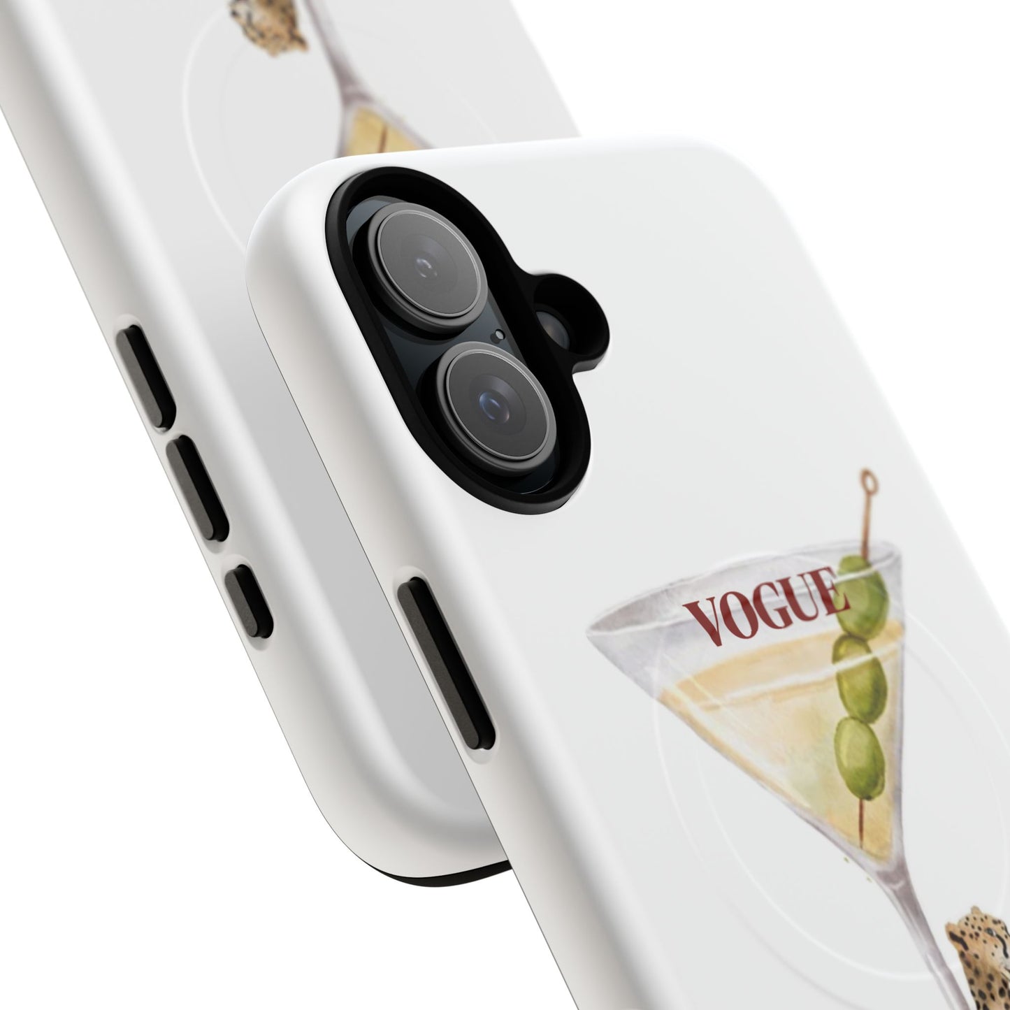 Magnetic Tough Case: Stylish Protection with MagSafe® Ready Power