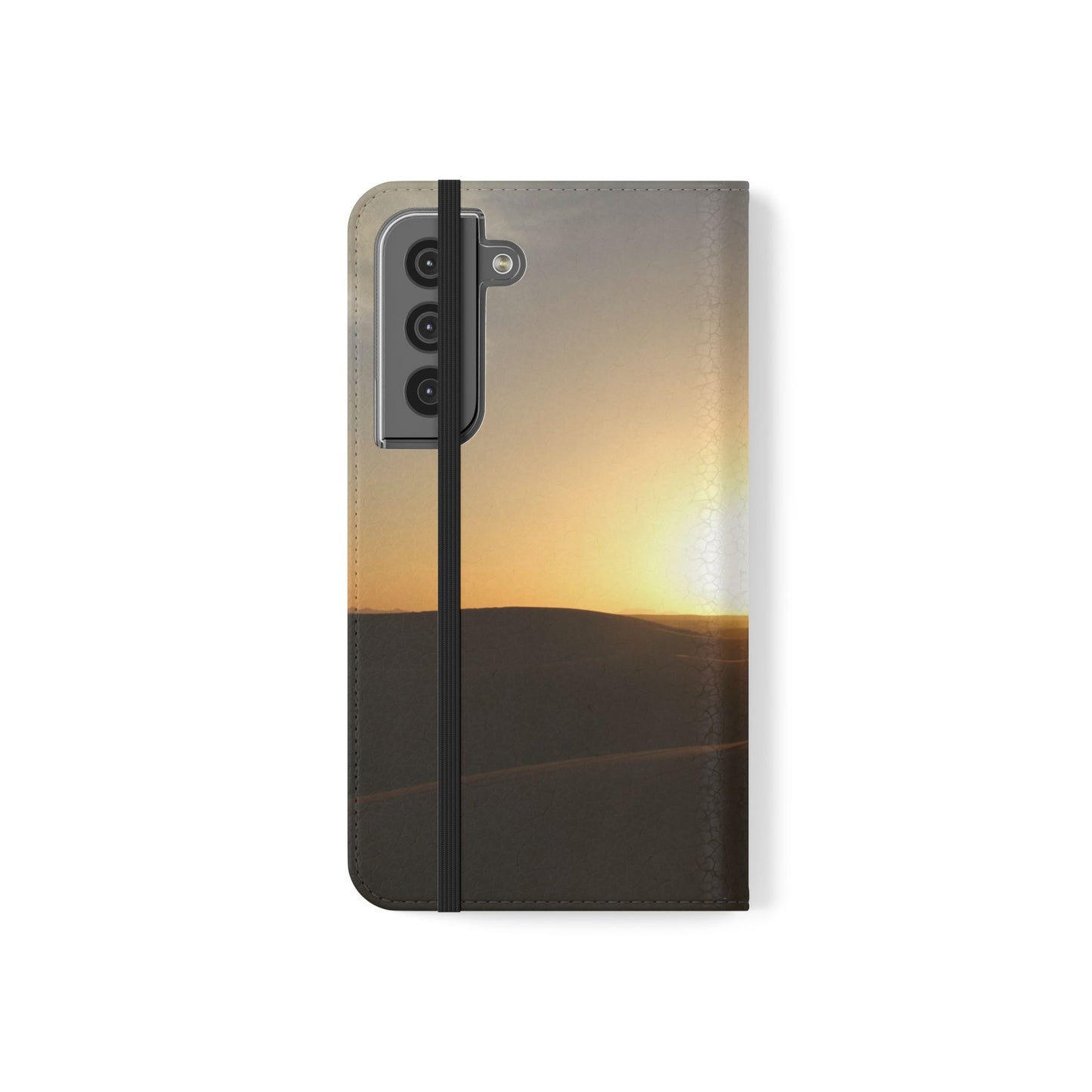 Flip & Go: Stylish Folio Cases for Everyday Convenience