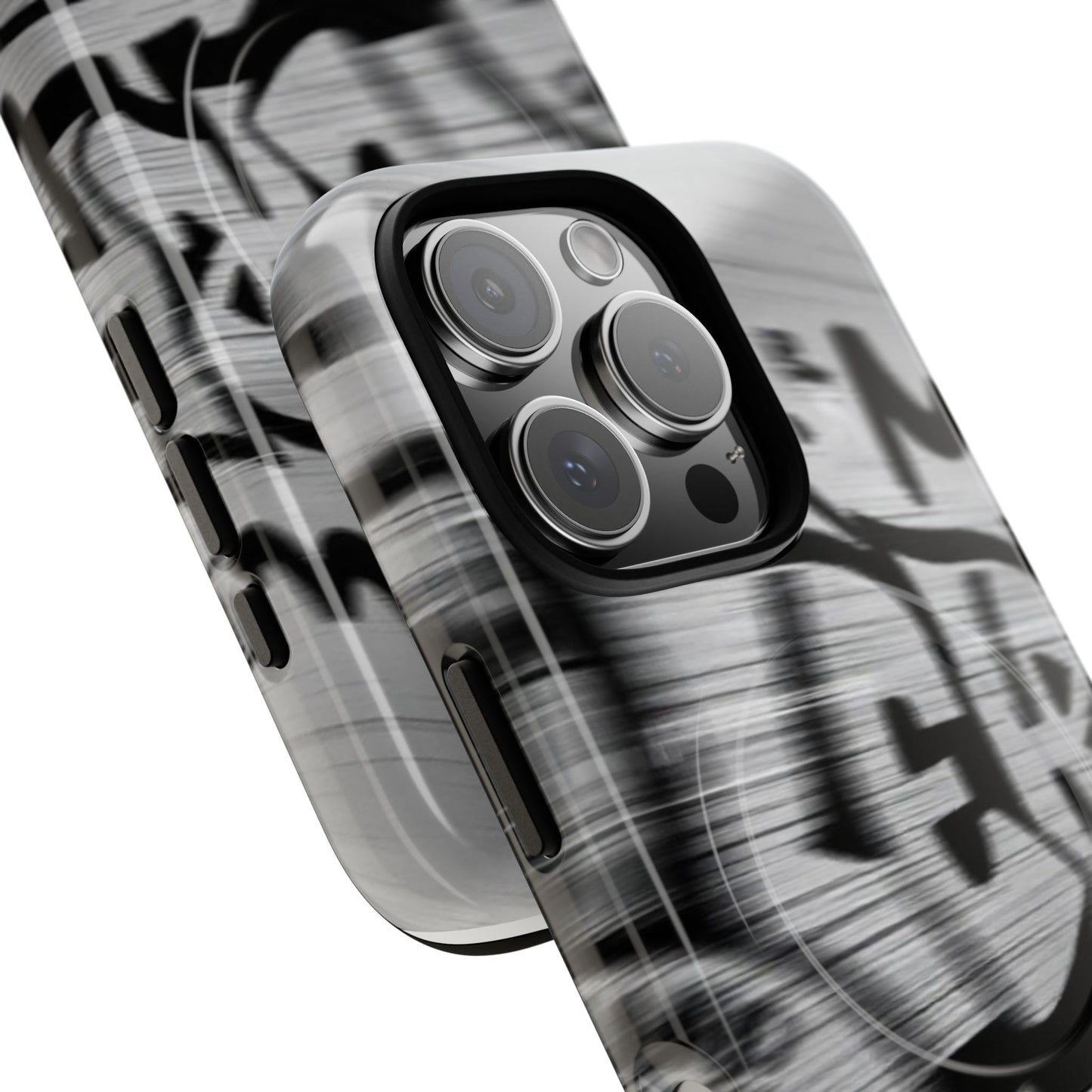 Magnetic Tough Case: Stylish Protection with MagSafe® Ready Power