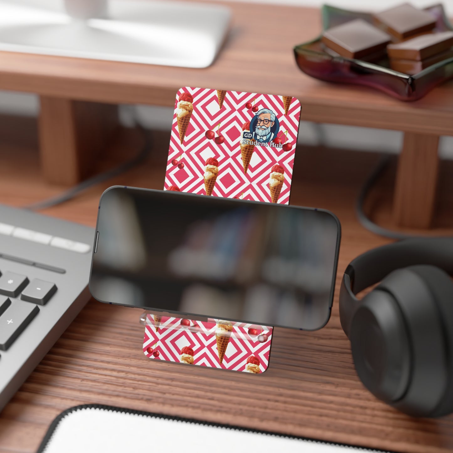 Sleek & Functional: Mobile Display Stand for Smartphones