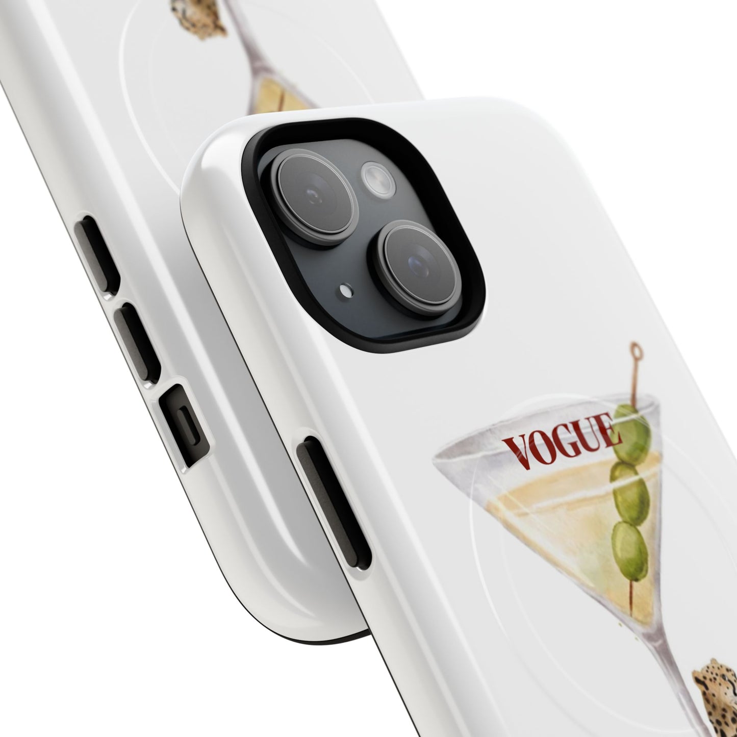 Magnetic Tough Case: Stylish Protection with MagSafe® Ready Power