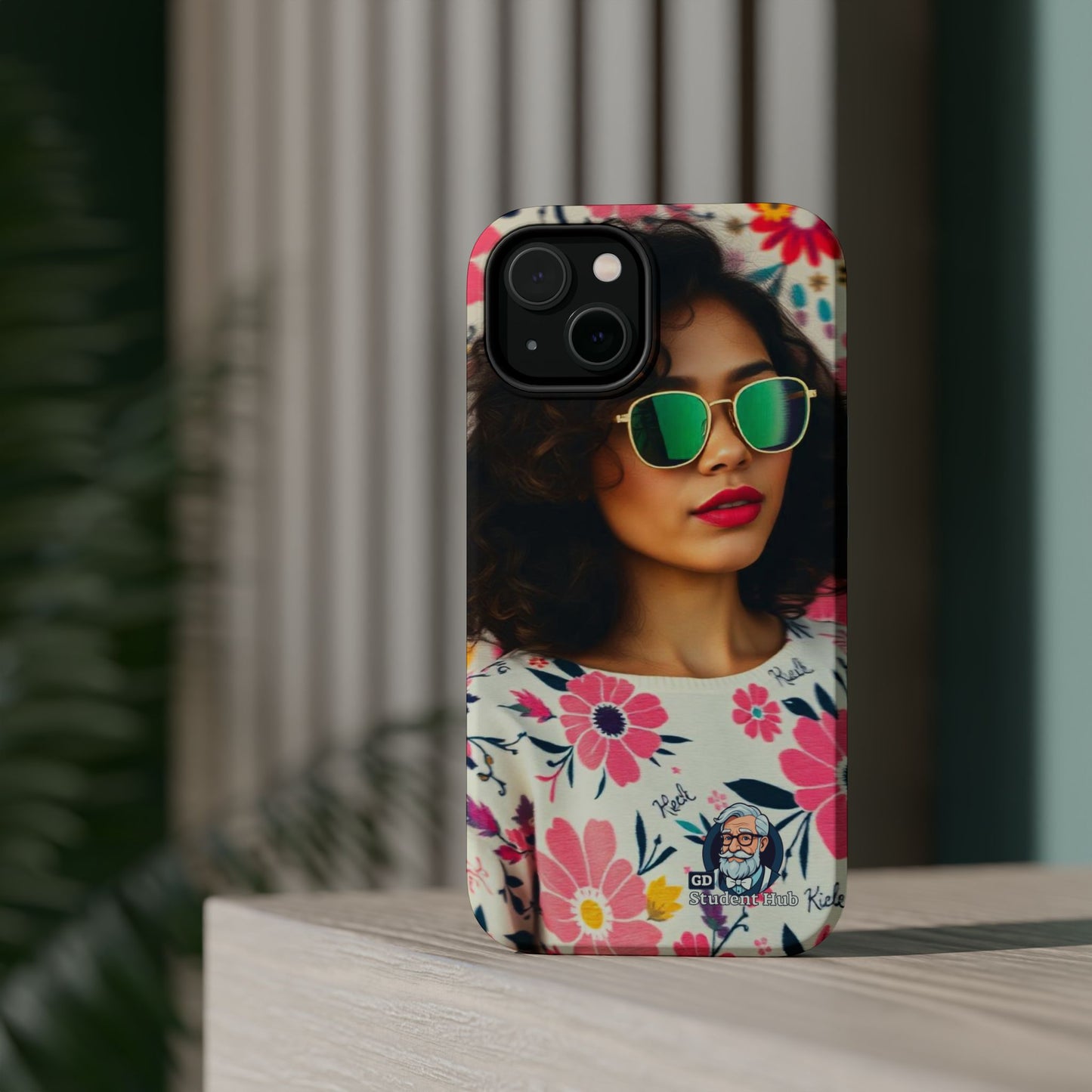 Snap & Go: Magnetic Tough Cases for Your Bold Lifestyle