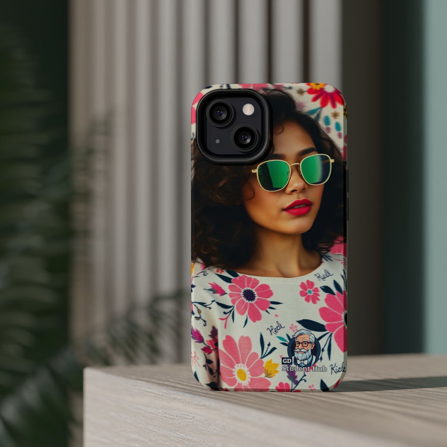 Snap & Go: Magnetic Tough Cases for Your Bold Lifestyle