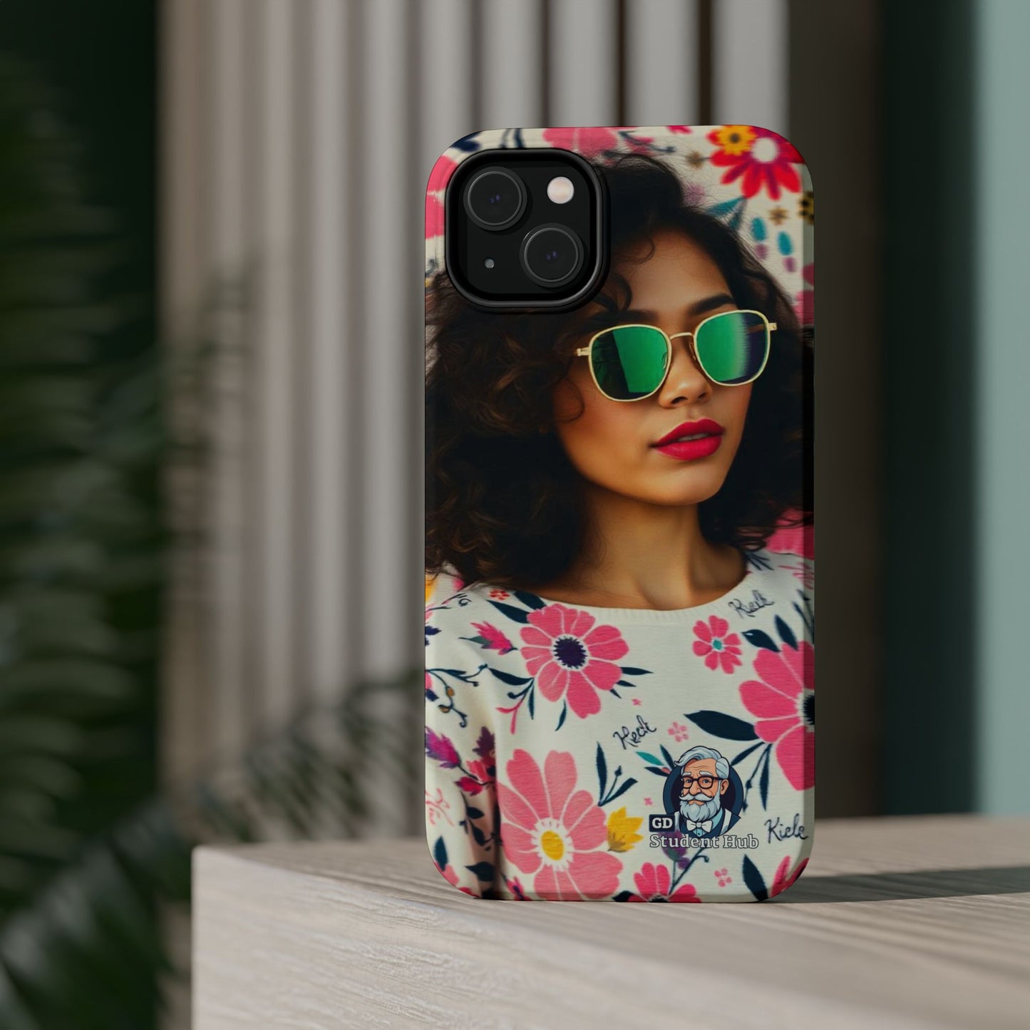 Snap & Go: Magnetic Tough Cases for Your Bold Lifestyle