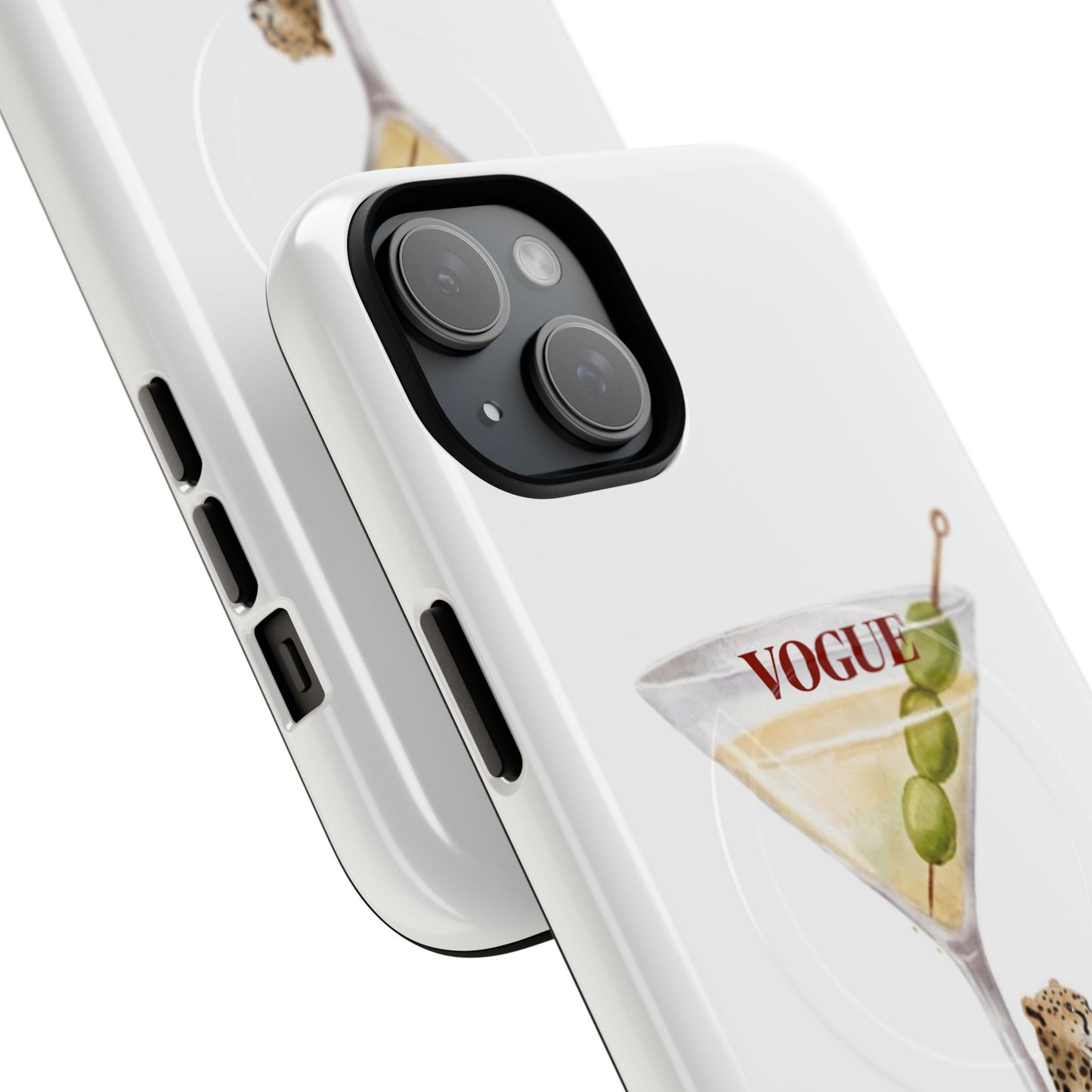 Magnetic Tough Case: Stylish Protection with MagSafe® Ready Power