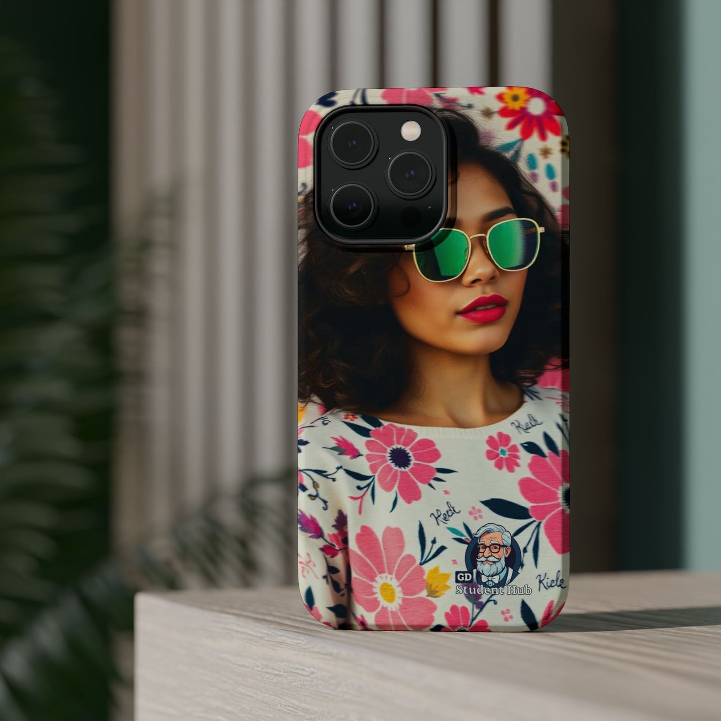 Snap & Go: Magnetic Tough Cases for Your Bold Lifestyle