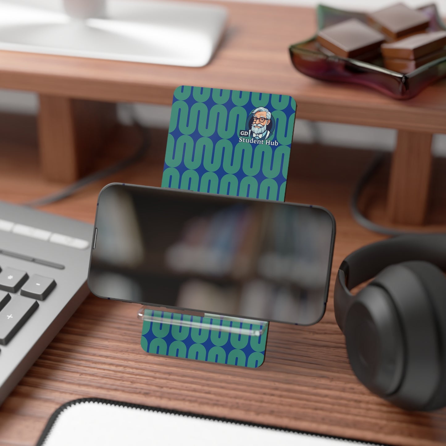 Sleek & Functional: Mobile Display Stand for Smartphones
