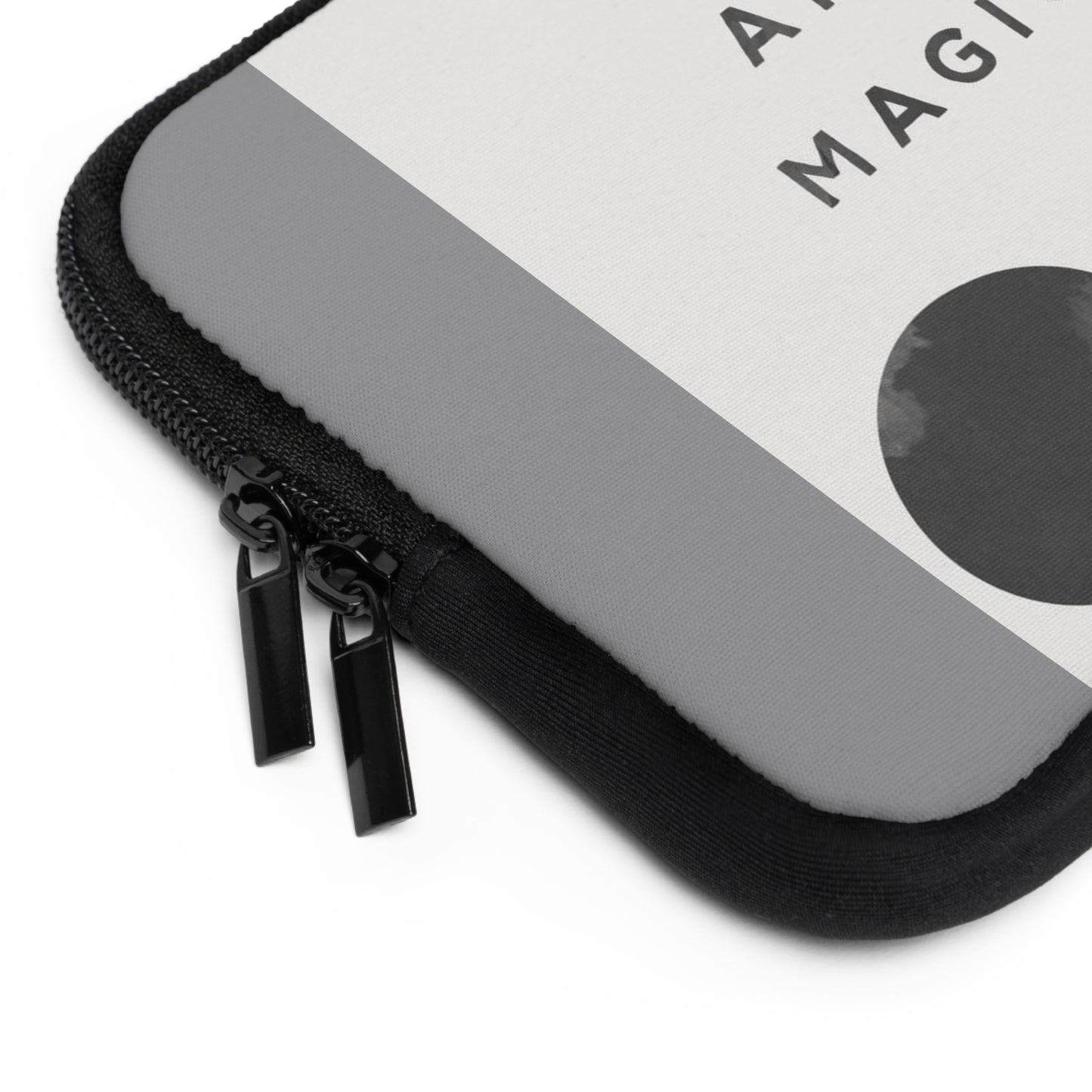 Sleek & Secure: Custom Laptop Sleeve for On-the-Go Vibes