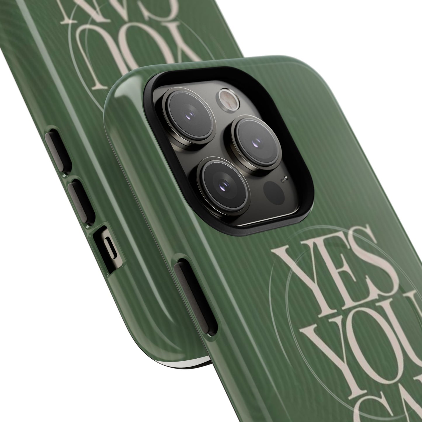 Magnetic Tough Case: Stylish Protection with MagSafe® Ready Power
