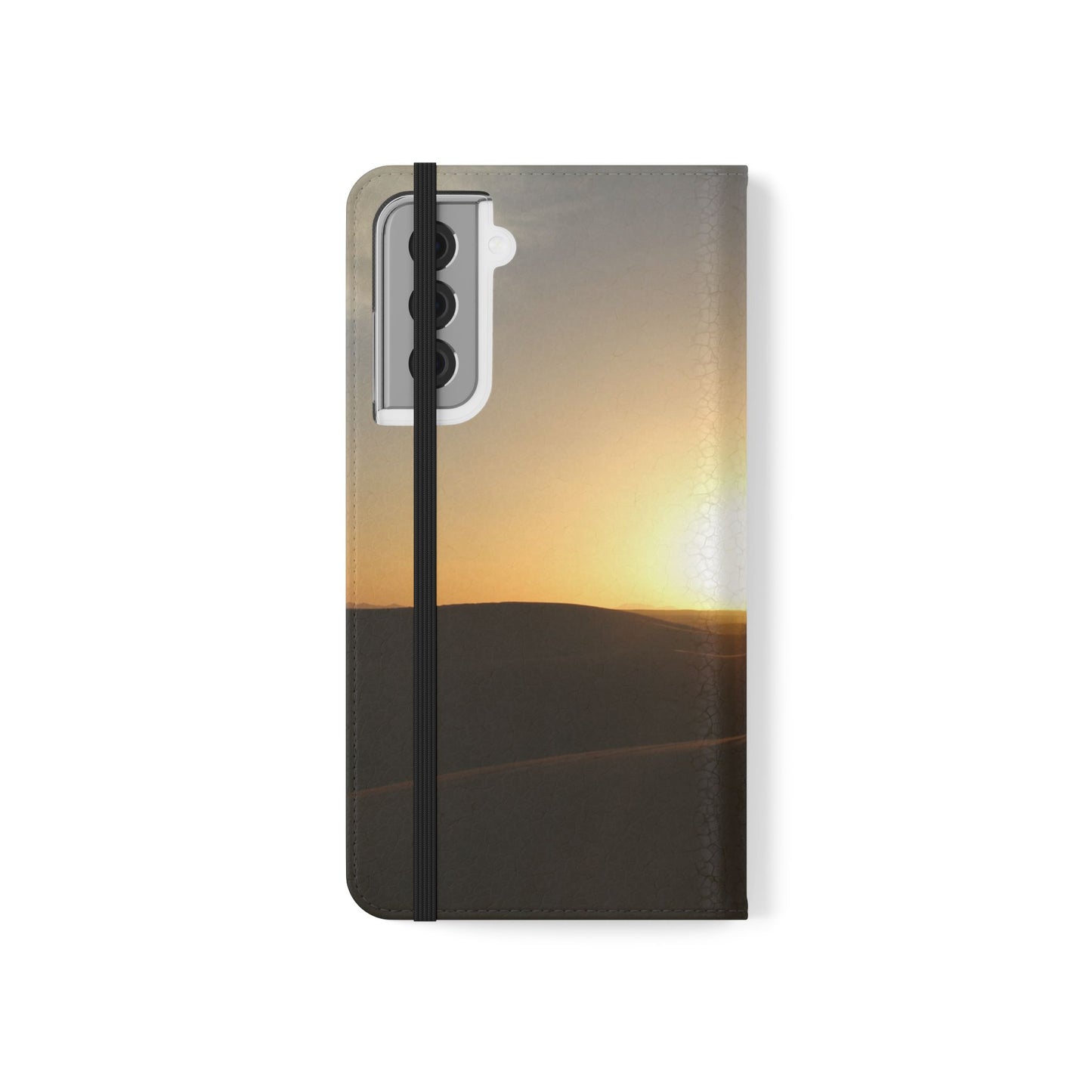 Flip & Go: Stylish Folio Cases for Everyday Convenience